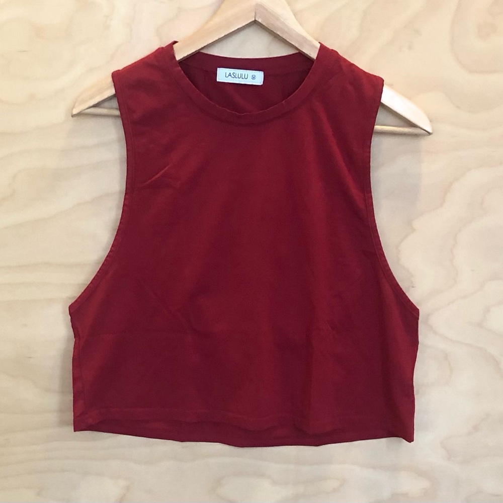 Crew Neck Red Cropped Tank Top Womens Size M Cut Off Back Stretch.